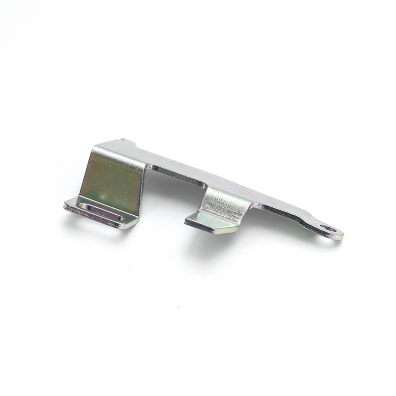 Le rôle des pièces d'estampage en acier automobile dans la conception du châssis automobile